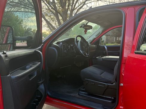 Used 2011 Chevrolet Silverado 1500 LT w/ All-Star Edition image 22