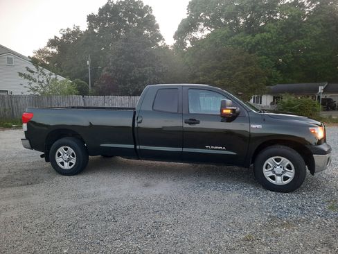 Used 2013 Toyota Tundra 4x4 Double Cab Long Bed w/ Convenience Pkg image 5