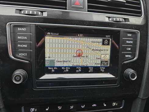 Used 2015 Volkswagen GTI Autobahn w/ Lighting Package (SEL) image 13