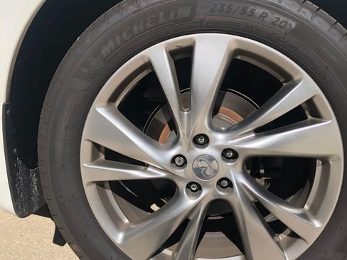 Used 2013 INFINITI JX35 35 Sport Utility 4D w/ Premium Pkg image 22