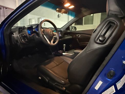 Used 2016 Honda CR-Z LX image 15