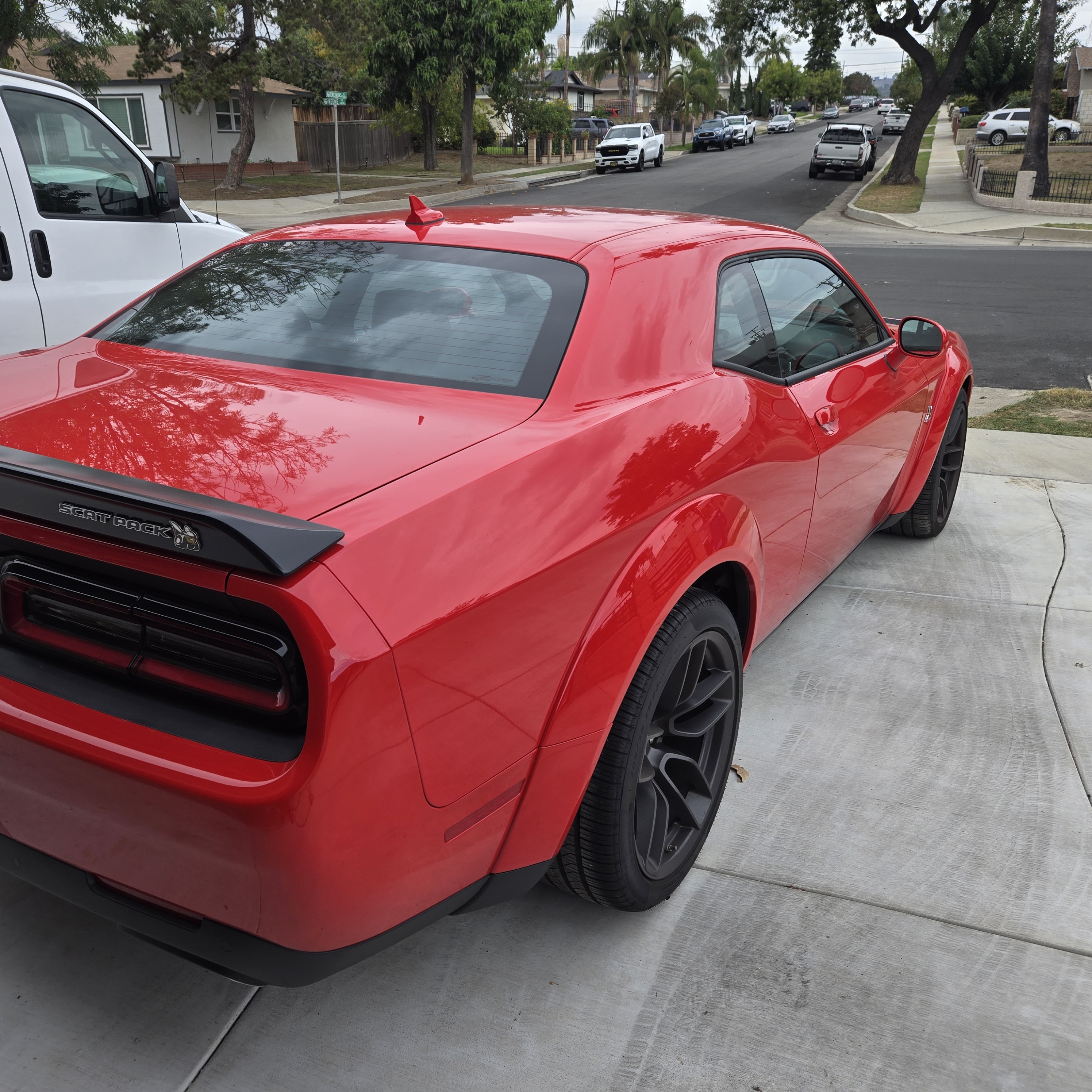 Used 2023 Dodge Challenger R/T Scat Pack RWD image 11