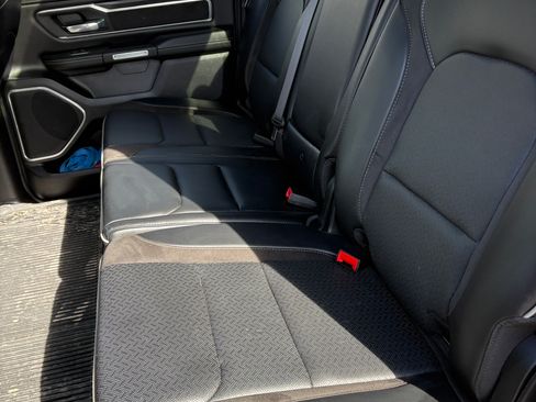 Used 2023 RAM 1500 Laramie image 10