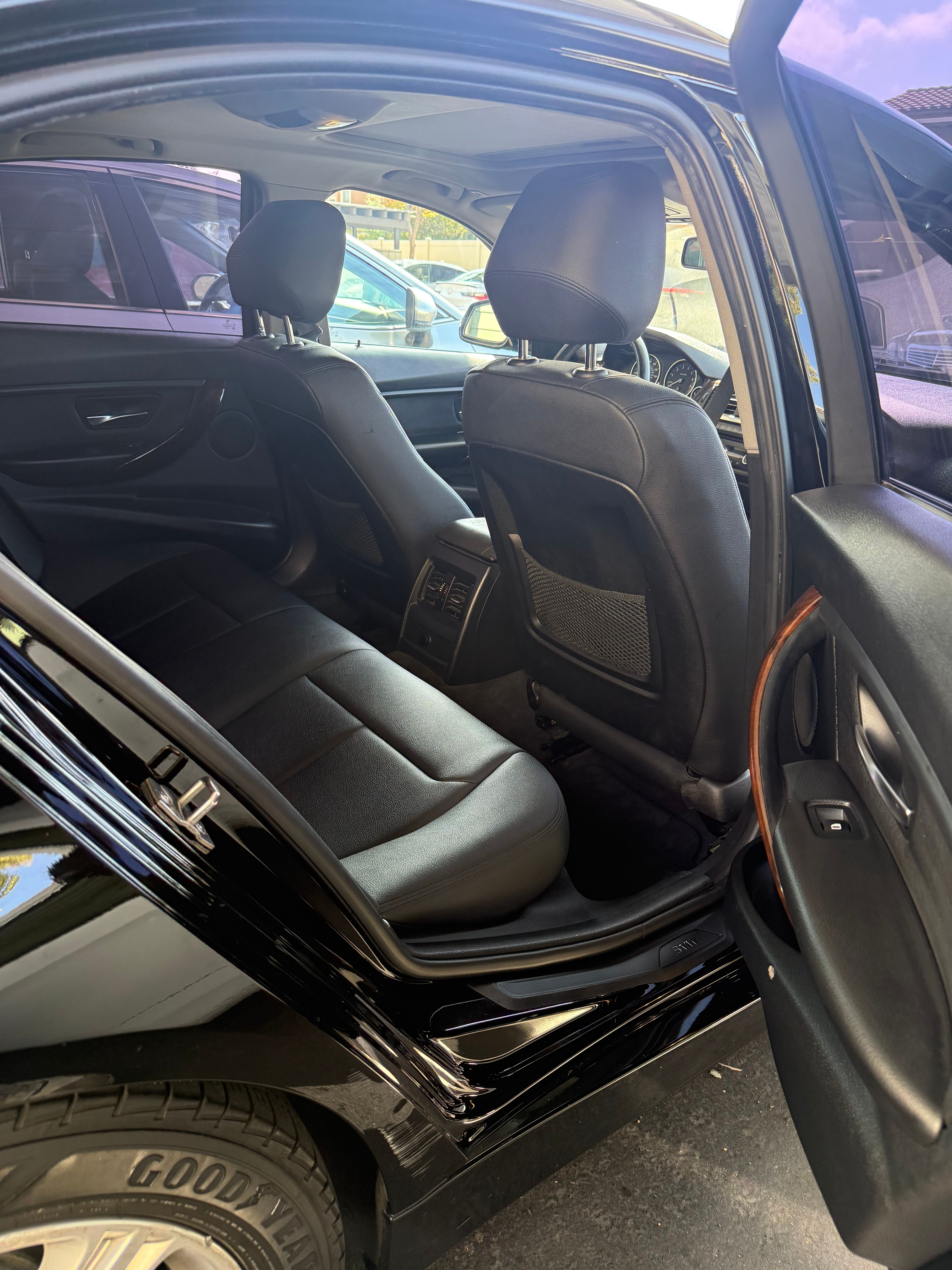 Used 2013 BMW 328i Sedan RWD image 16