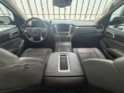 Used 2018 GMC Yukon XL Denali w/ Denali Ultimate Package AWD/4WD image 18