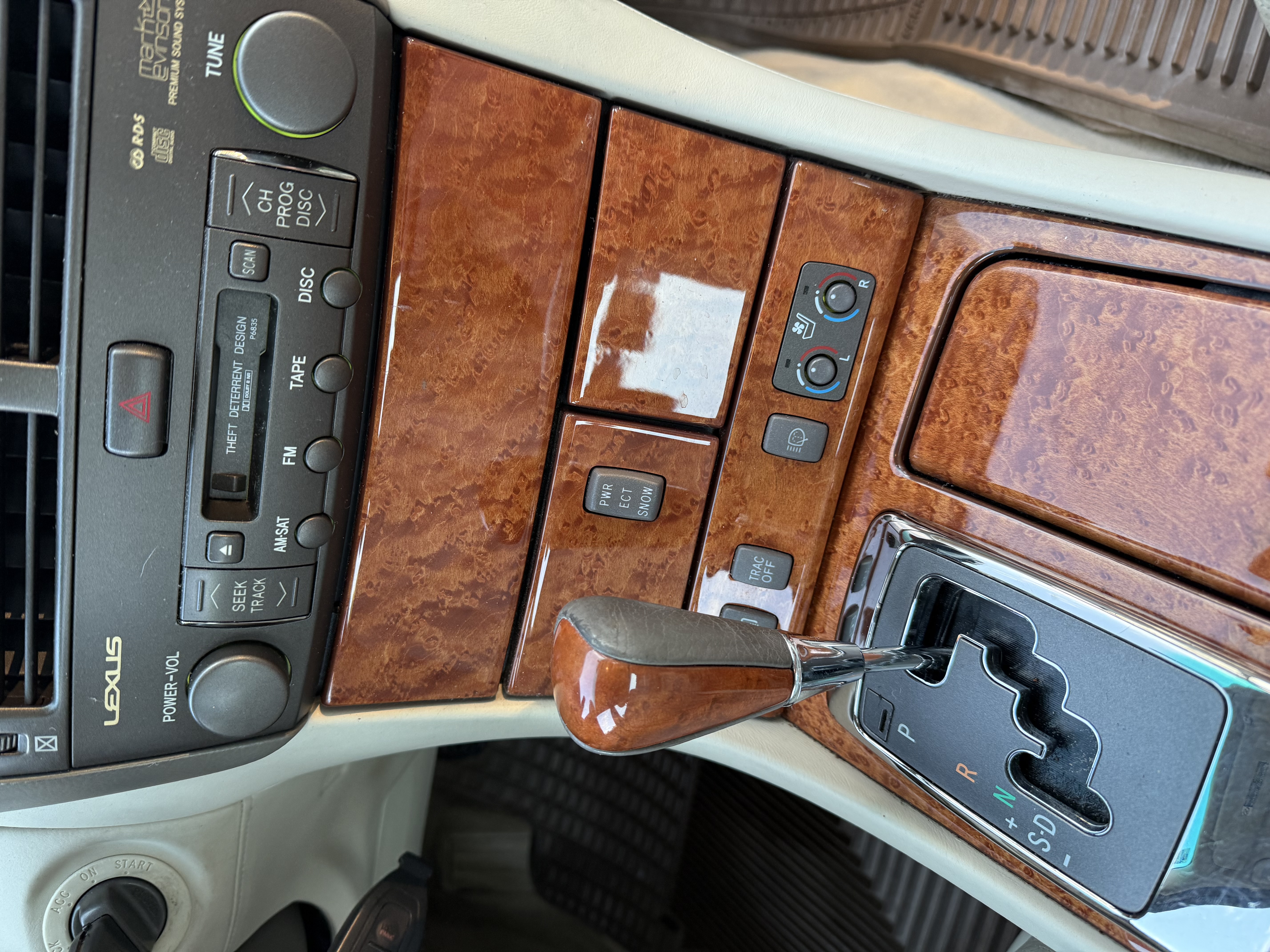 Used 2004 Lexus LS 430 RWD image 11