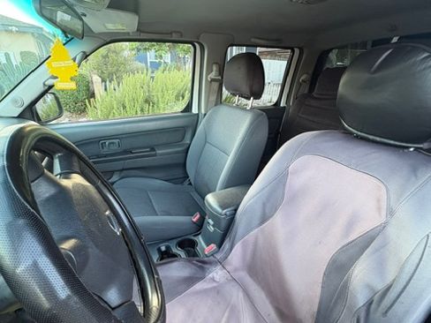 Used 2003 Nissan Frontier XE RWD image 6