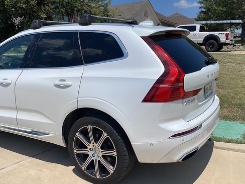 Used 2018 Volvo XC60 T6 Inscription w/ Convenience Package AWD/4WD image 4