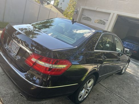 Used 2011 Mercedes-Benz E 350 4MATIC Sedan image 1