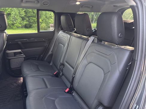 Used 2024 Land Rover Defender 130 S AWD/4WD image 4