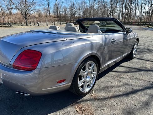 Used 2009 Bentley Continental GTC image 4