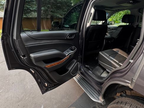 Used 2016 Chevrolet Tahoe LTZ AWD/4WD image 15