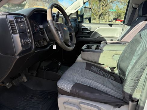Used 2019 Chevrolet Silverado 2500 W/T w/ WT Convenience Package image 14