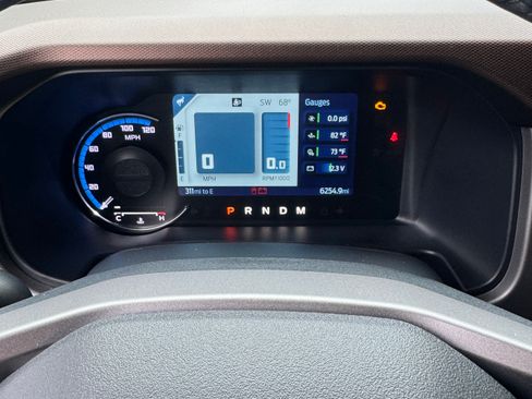 Used 2022 Ford Bronco Outer Banks w/ Sasquatch Package image 12