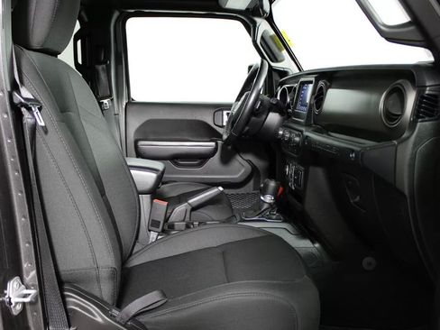 Used 2019 Jeep Wrangler Unlimited Sport S image 13