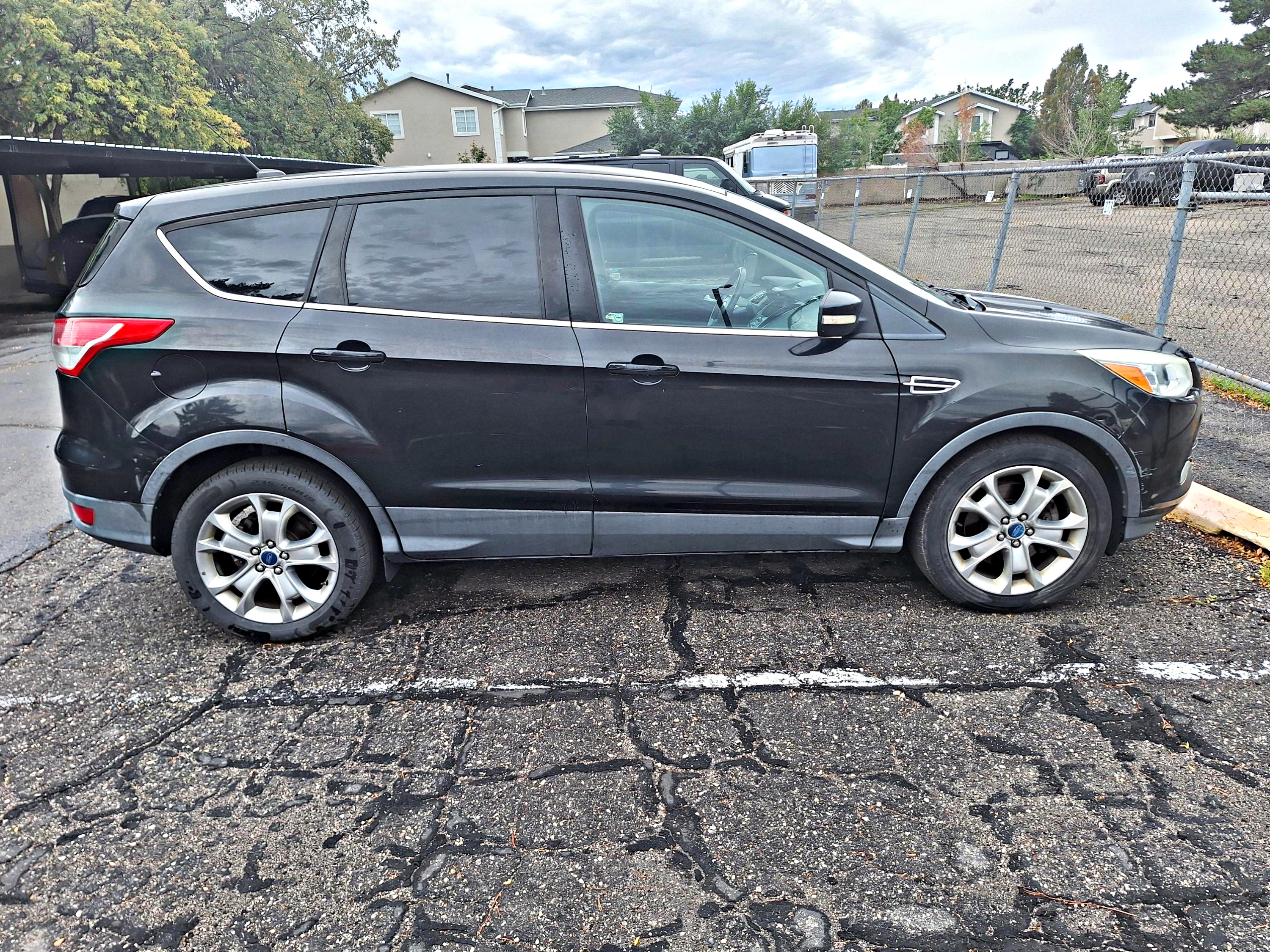 Used 2013 Ford Escape SEL FWD image 1