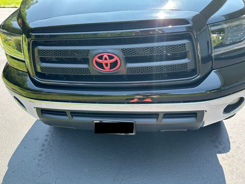 Used 2013 Toyota Tundra 4x4 Double Cab w/ Tow Pkg image 2