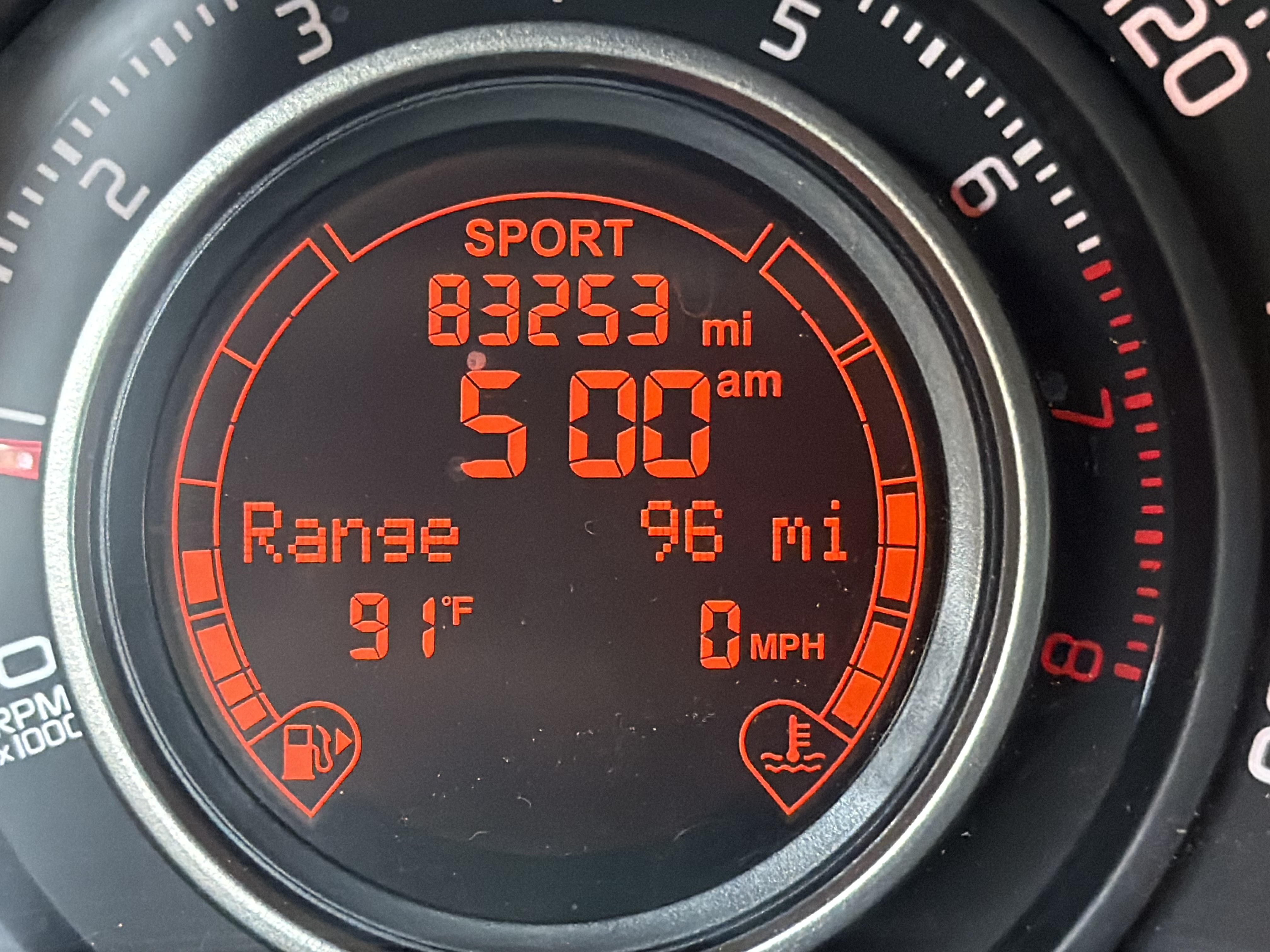 Used 2013 FIAT 500 Abarth w/ Comfort/Convenience Group FWD image 5