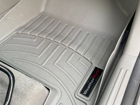 Used 2015 Kia Soul EV + image 16