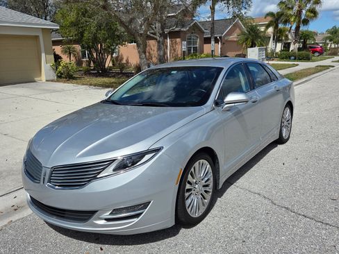Used 2016 Lincoln MKZ w/ Equipment Group 300A Reserve image 4