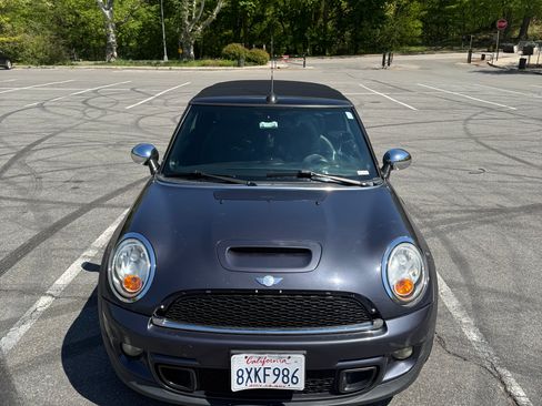 Used 2012 MINI Cooper S FWD image 2