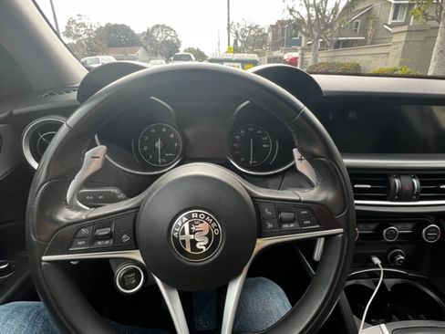 Used 2019 Alfa Romeo Stelvio Sport w/ Quick Order Package 22K Sport image 14