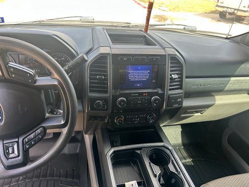 Used 2020 Ford F250 XLT image 10