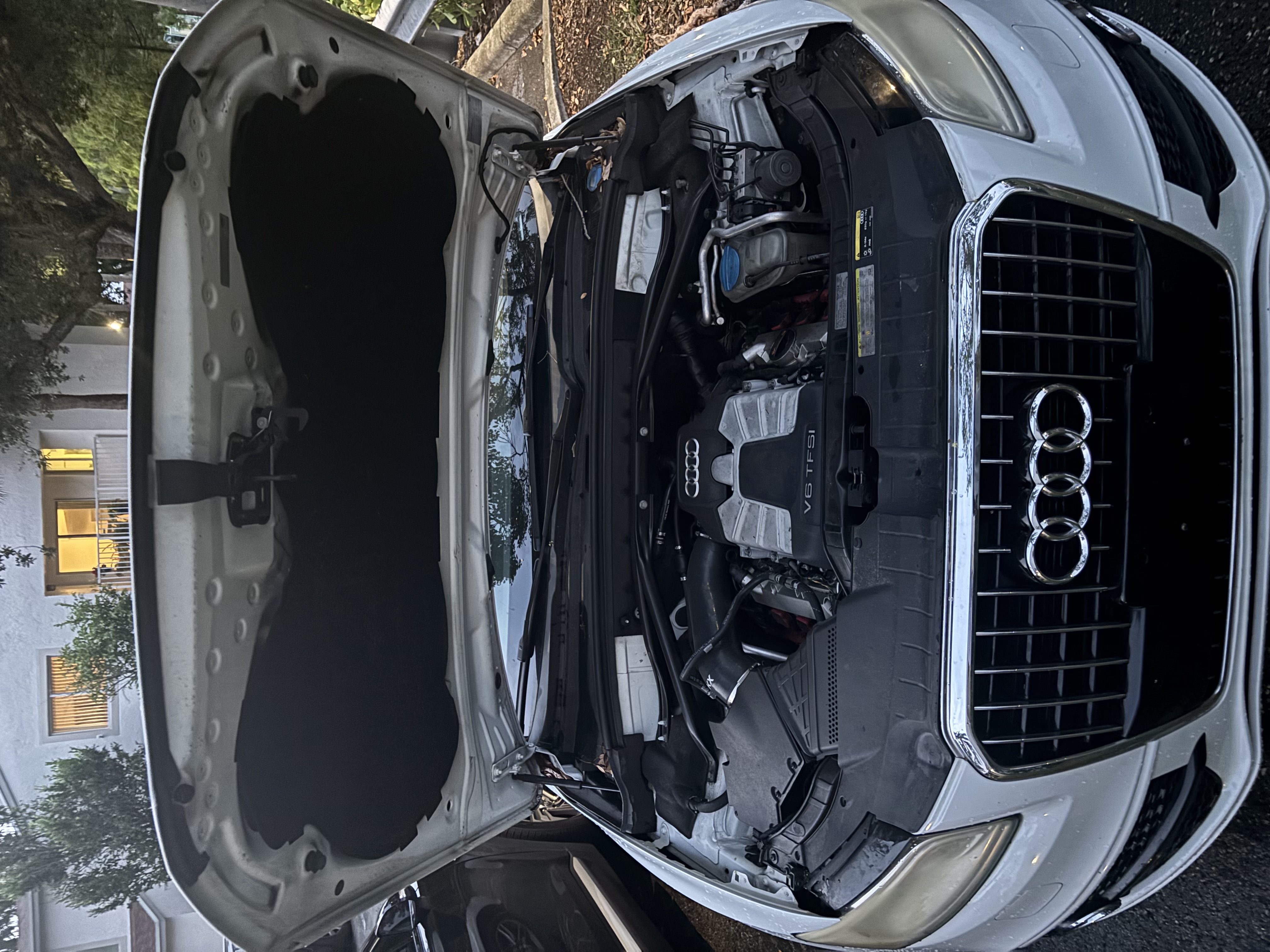 Used 2013 Audi Q5 3.0T Premium Plus w/ Audi MMI Navigation Plus Pkg AWD/4WD image 10