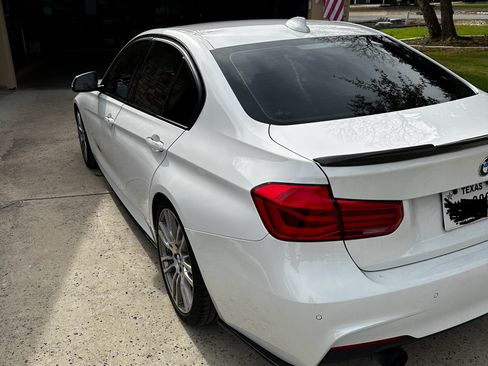 Used 2017 BMW 340i Sedan image 12