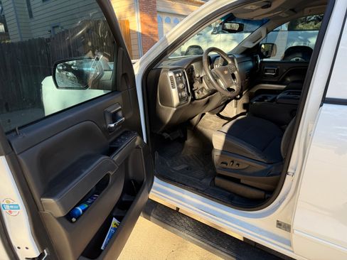 Used 2019 Chevrolet Silverado 1500 LT w/ All Star Edition image 16