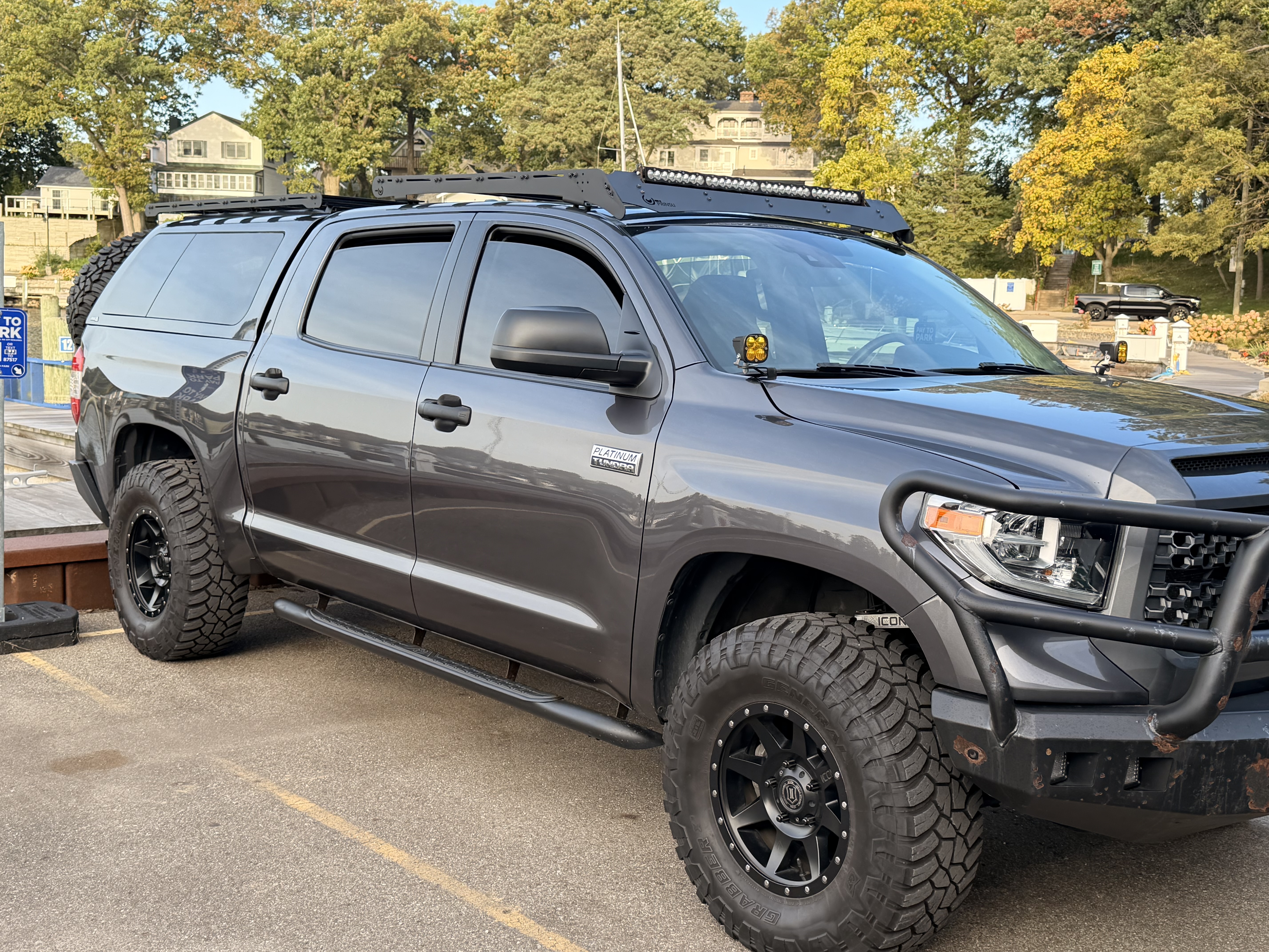 Used 2020 Toyota Tundra Platinum AWD/4WD image 2
