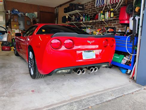 Used 2008 Chevrolet Corvette Coupe w/ Preferred Equipment Group image 10