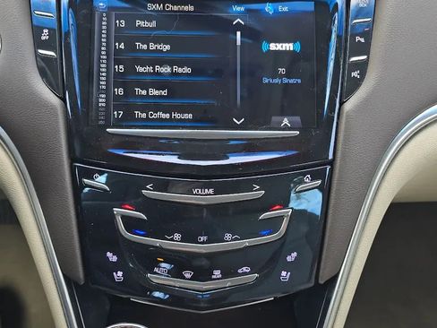 Used 2019 Cadillac XTS Luxury image 16
