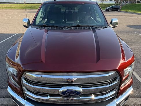 Used 2016 Ford F150 Lariat w/ Equipment Group 502A Luxury AWD/4WD image 8
