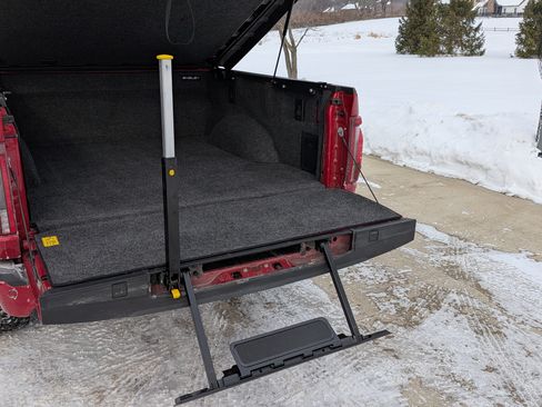 Used 2024 Ford F150 Lariat w/ Equipment Group 502A High image 28