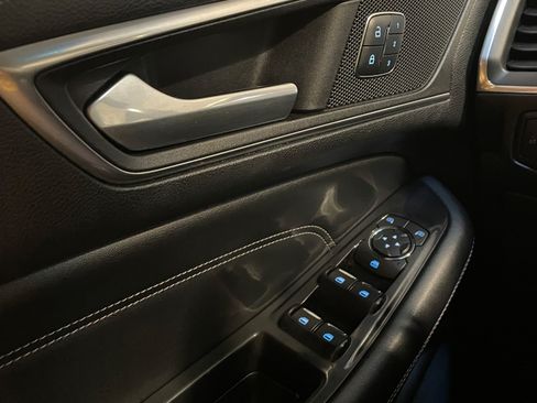 Used 2015 Ford Edge Titanium w/ Equipment Group 302A image 20