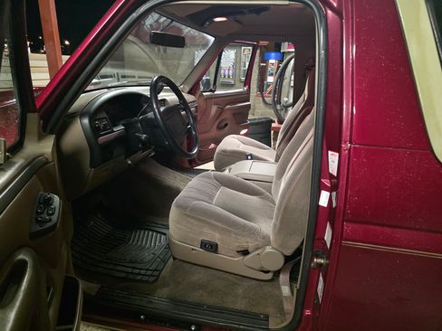 Used 1994 Ford Bronco image 5