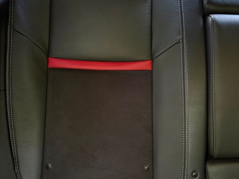 Used 2012 Dodge Challenger SRT8 RWD image 19