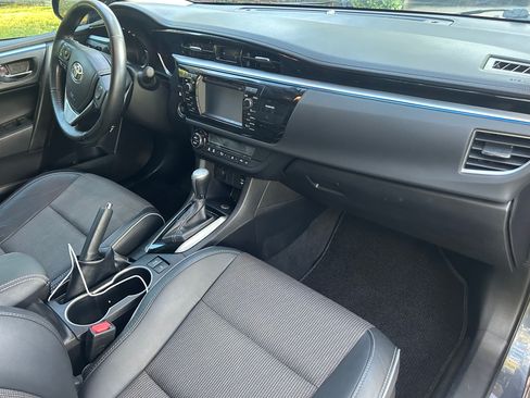 Used 2015 Toyota Corolla S w/ Driver Convenience Package FWD image 8