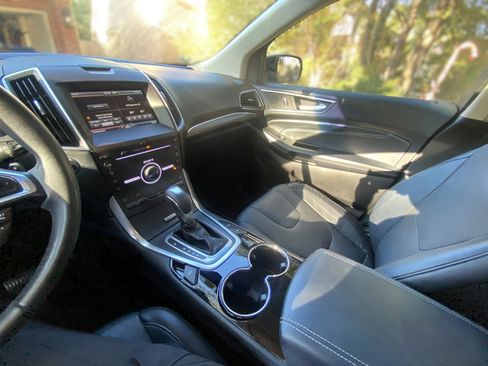 Used 2015 Ford Edge Titanium w/ Equipment Group 302A image 10