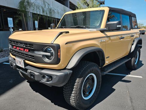 Used 2024 Ford Bronco Heritage Edition image 10