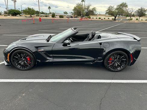 Used 2016 Chevrolet Corvette Z06 w/ 3LZ Preferred Equipment Group image 8