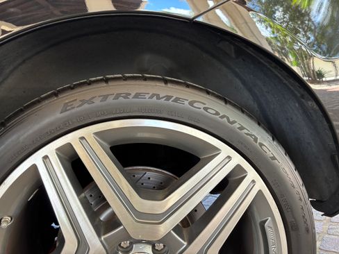 Used 2014 Mercedes-Benz ML 63 AMG 4MATIC image 25