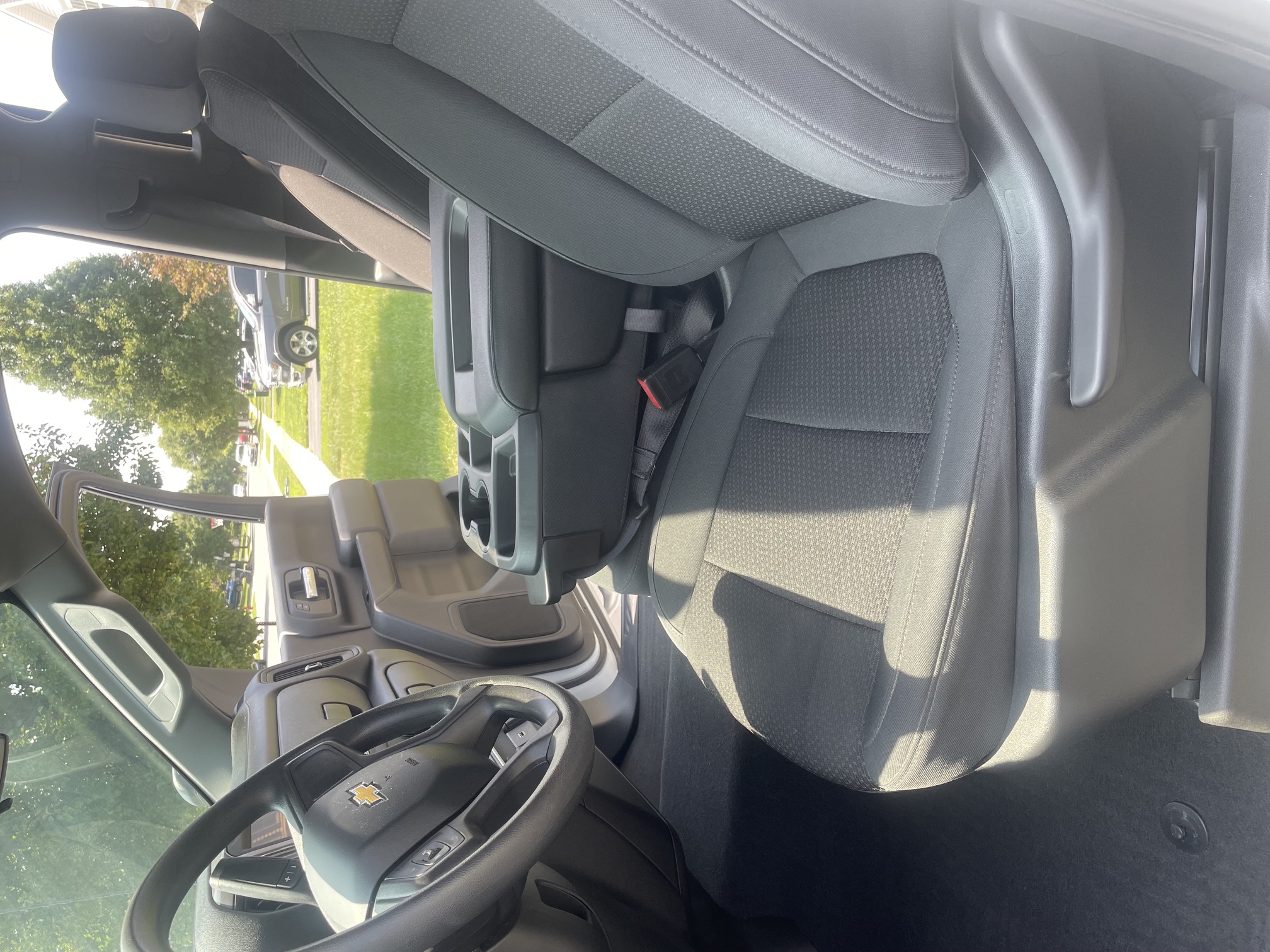 Used 2020 Chevrolet Silverado 2500 Custom w/ Custom Convenience Package AWD/4WD image 6