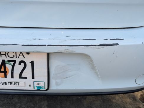 Used 2017 Volkswagen Golf Wolfsburg Edition image 23