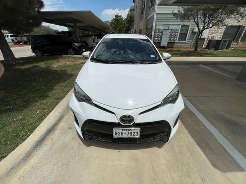 Used 2019 Toyota Corolla SE FWD image 5