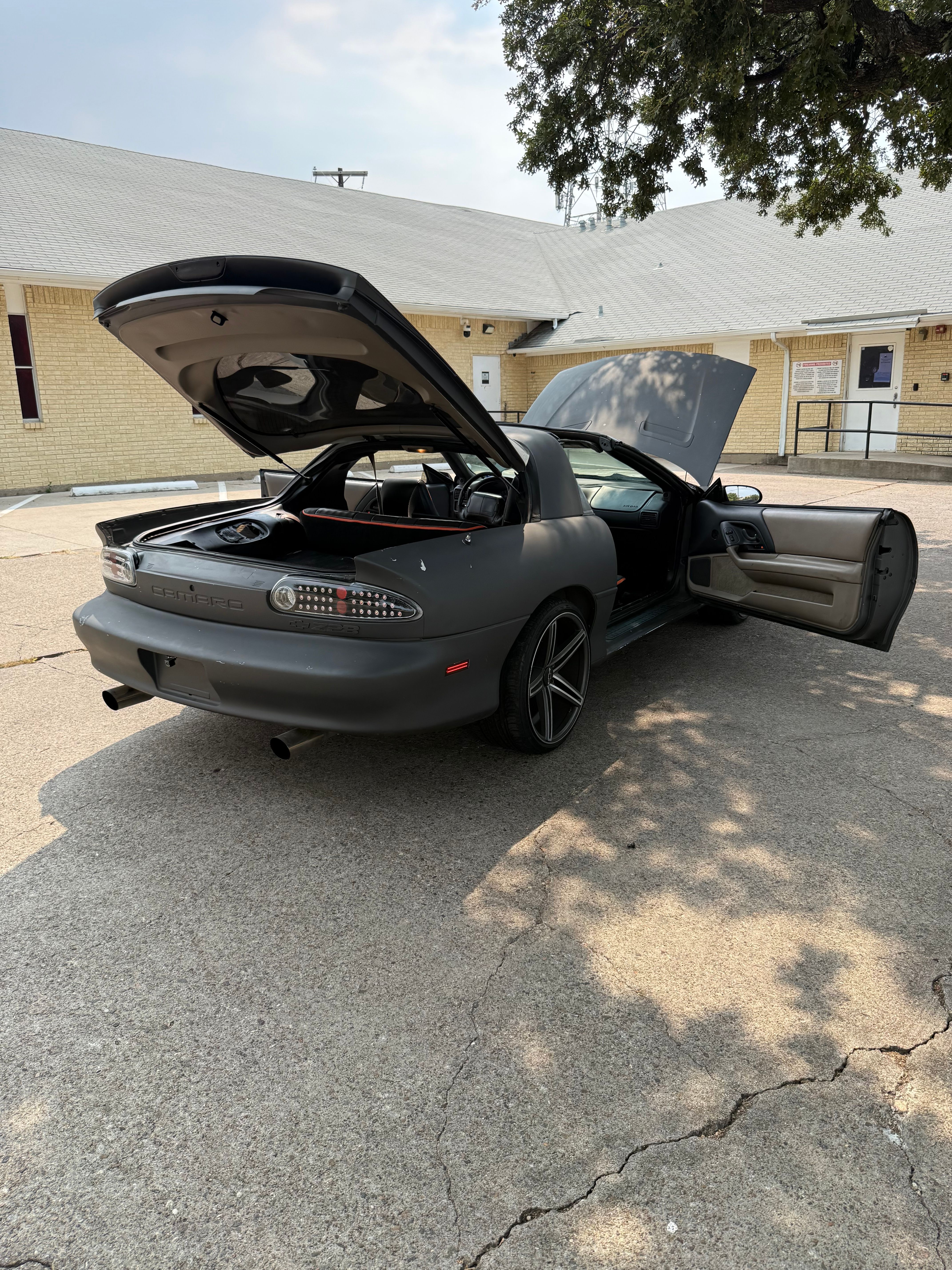 Used 1997 Chevrolet Camaro Z28 w/ Preferred Equipment Group 2 RWD image 6