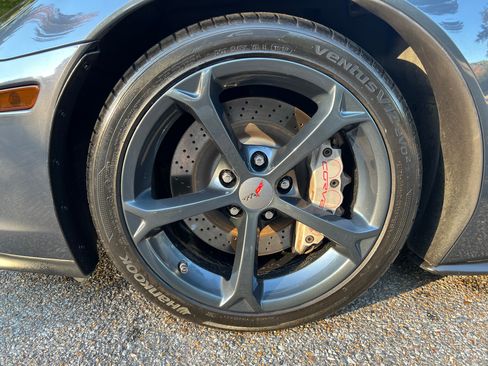 Used 2011 Chevrolet Corvette Grand Sport w/ Preferred Equipment Group image 18