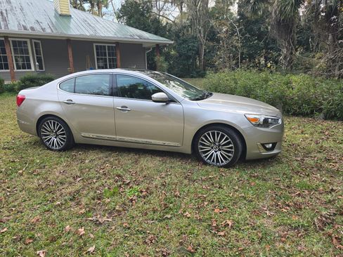 Used 2014 Kia Cadenza Premium w/ Technology Package image 5