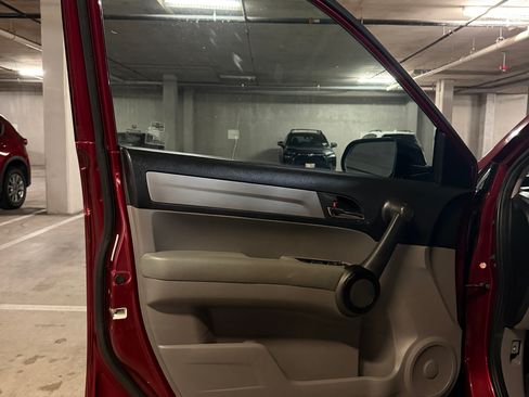 Used 2011 Honda CR-V EX image 16